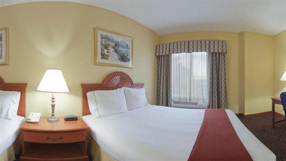 Fairfield Inn & Suites Houston Hobby Airport Εξωτερικό φωτογραφία